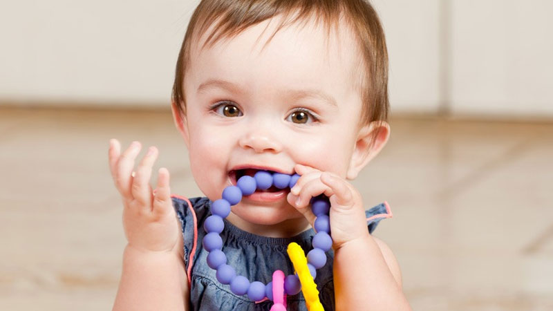 بهترین برند دندانگیر نوزاد