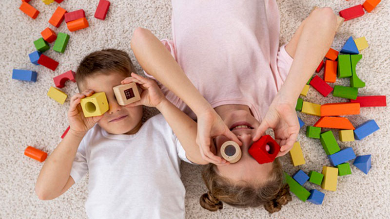 اسباب بازی مناسب کودک ،بررسی نقش اسباب بازی در زندگی و آینده کودک