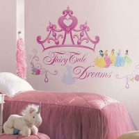 استیکر دیوار اتاق کودک RoomMates مدل Princess Crown