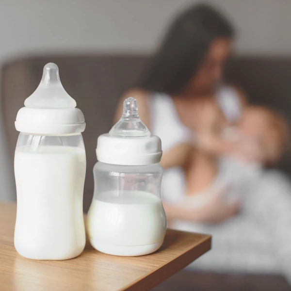 راهنمای جامع خرید سر شیشه نوزاد | بهترین انواع سر شیشه و نکات انتخاب